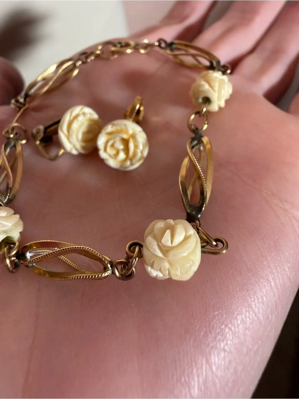 Vintage 1/20 12K GF gold cream flower delicate coquette bracelet earring set